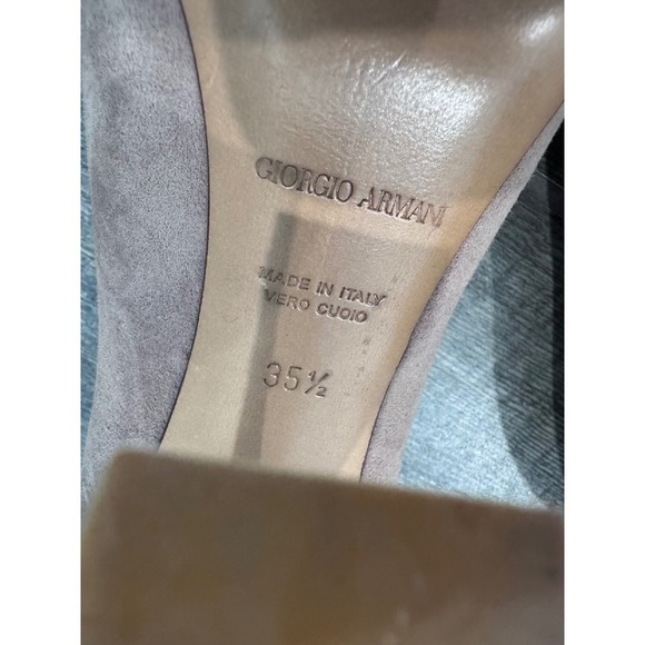 Giorgio Armani Tan Suede Heels Pumps Womens 35.5 US size 5 Made In Italy X1GO19 - Picture 6 of 8